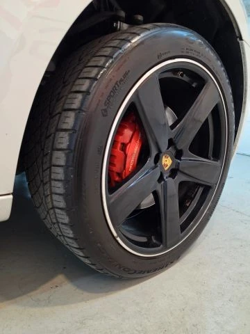 2018 Porsche Macan Turbo - Image 12 of 31