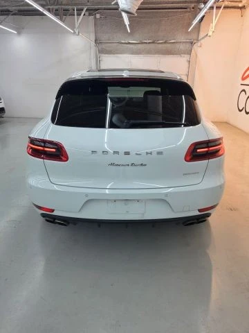 2018 Porsche Macan Turbo - Image 5 of 31