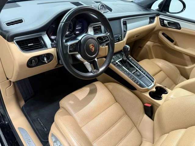2018 Porsche Macan Turbo - Image 9 of 12