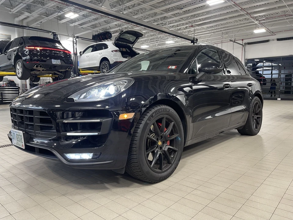 2018 Porsche Macan Turbo - Image 4 of 14