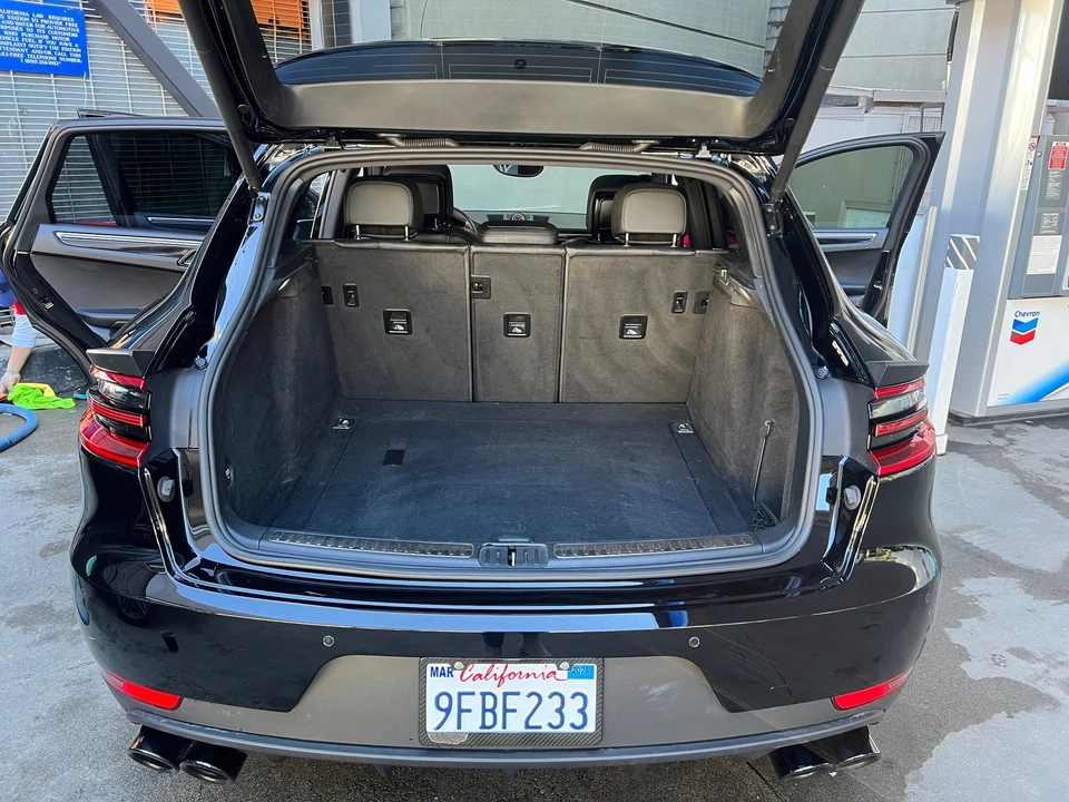 2018 Porsche Macan Turbo - Image 7 of 25