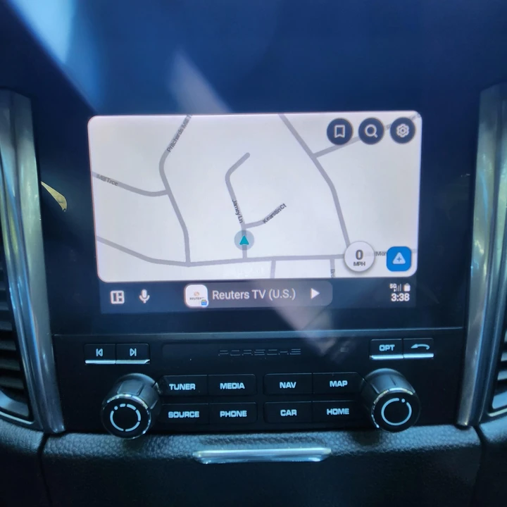 2018 Porsche Macan Turbo - Image 27 of 31