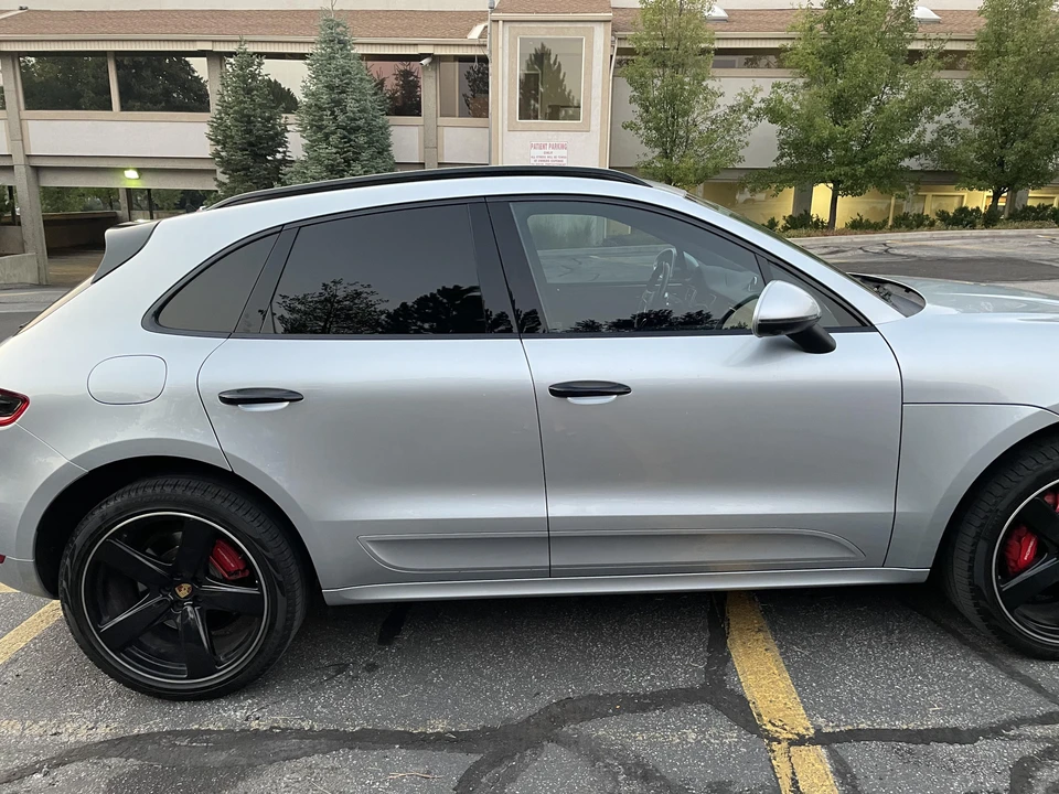 2018 Porsche Macan Turbo - Image 30 of 31