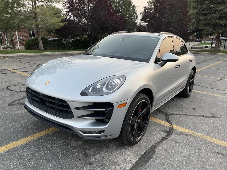2018 Porsche Macan Turbo - Image 14 of 31