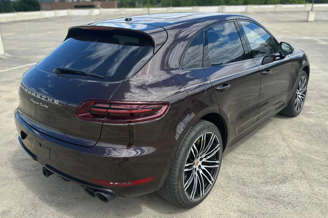 2018 Porsche Macan Turbo - Image 4 of 31