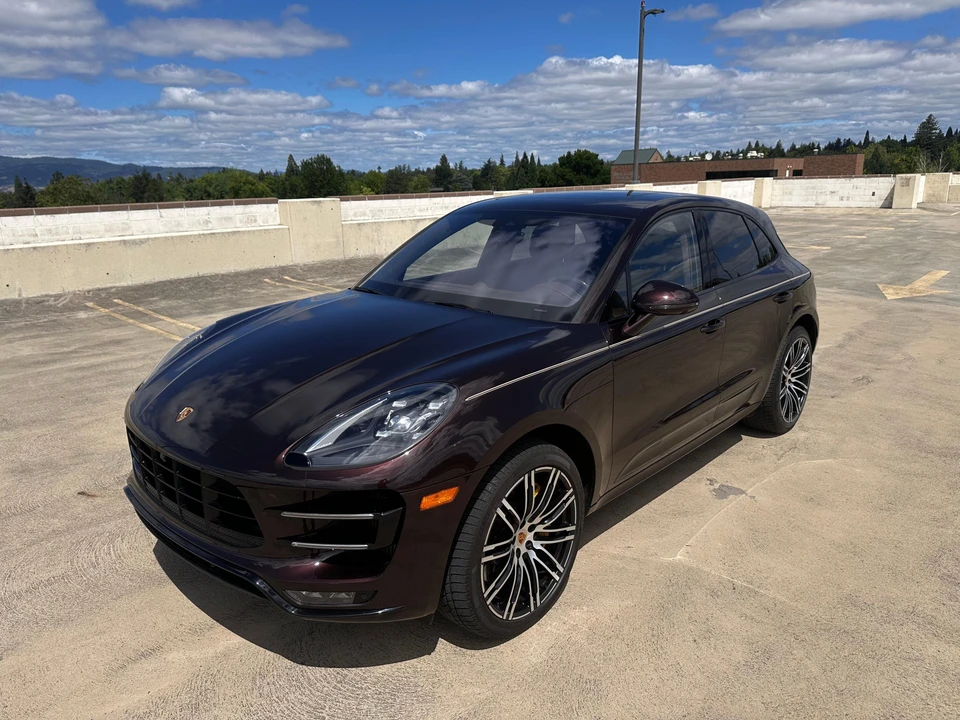 2018 Porsche Macan Turbo - Image 9 of 31