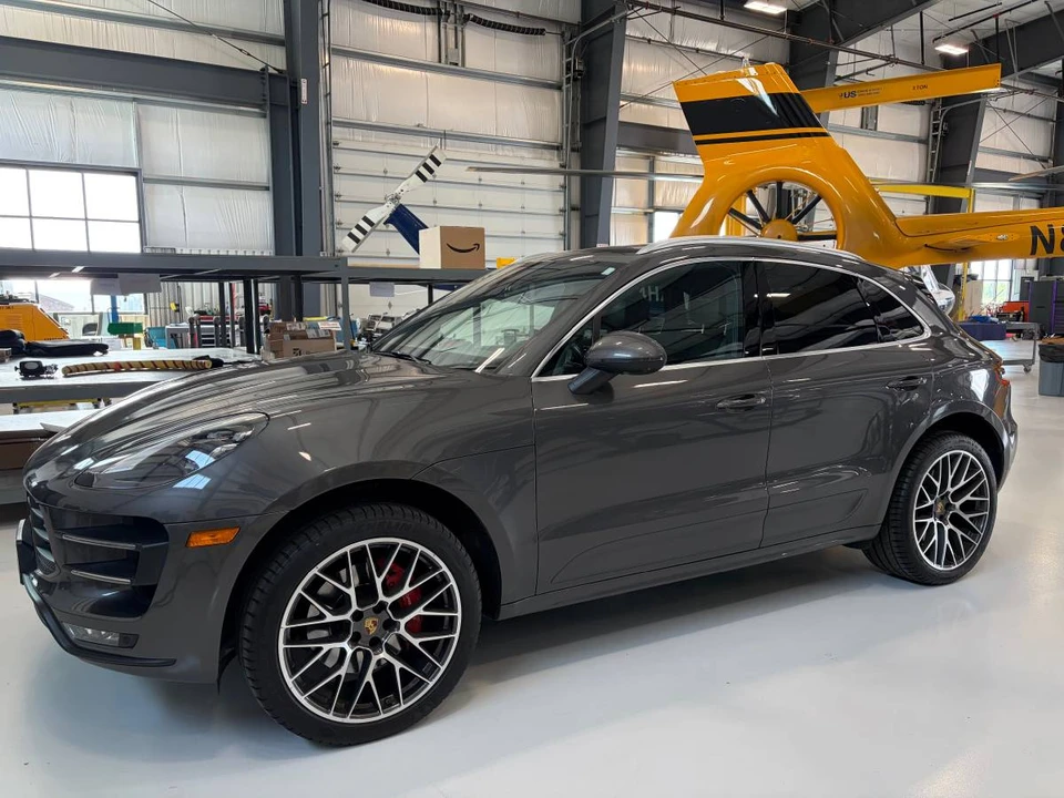 2018 Porsche Macan Turbo - Image 4 of 15