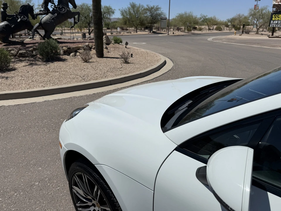 2018 Porsche Macan Turbo - Image 15 of 31