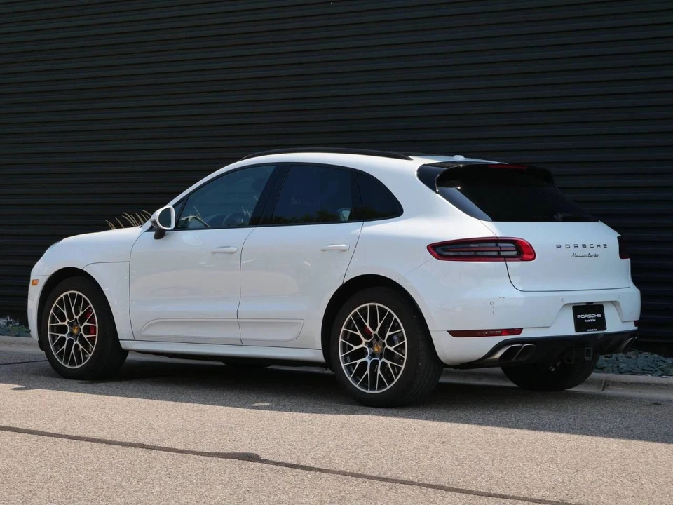 2018 Porsche Macan Turbo - Image 3 of 5