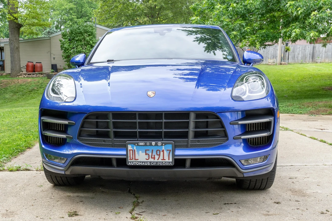 2018 Porsche Macan Turbo - Image 2 of 31