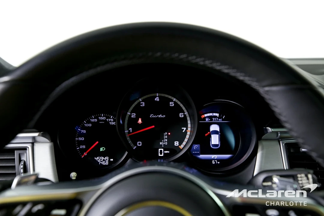 2018 Porsche Macan Turbo - Image 13 of 21