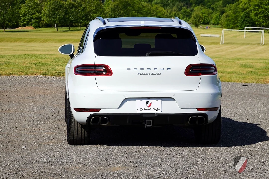 2018 Porsche Macan Turbo - Image 6 of 31