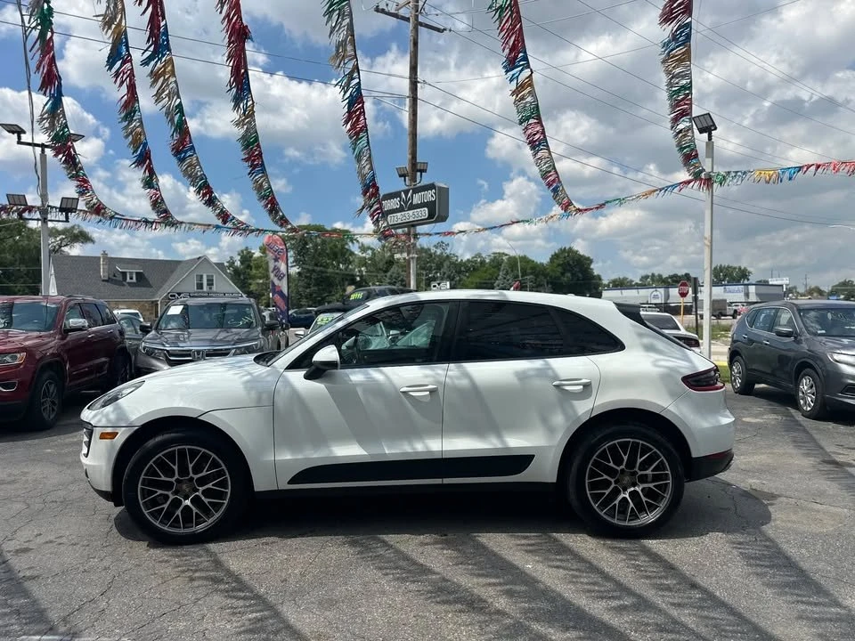 2018 Porsche Macan - Image 5 of 12