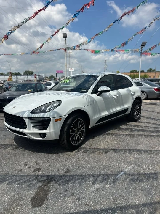2018 Porsche Macan - Image 3 of 12