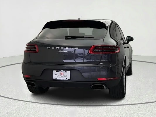 2018 Porsche Macan - Image 19 of 20