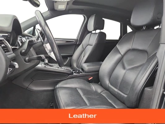 2018 Porsche Macan - Image 15 of 20