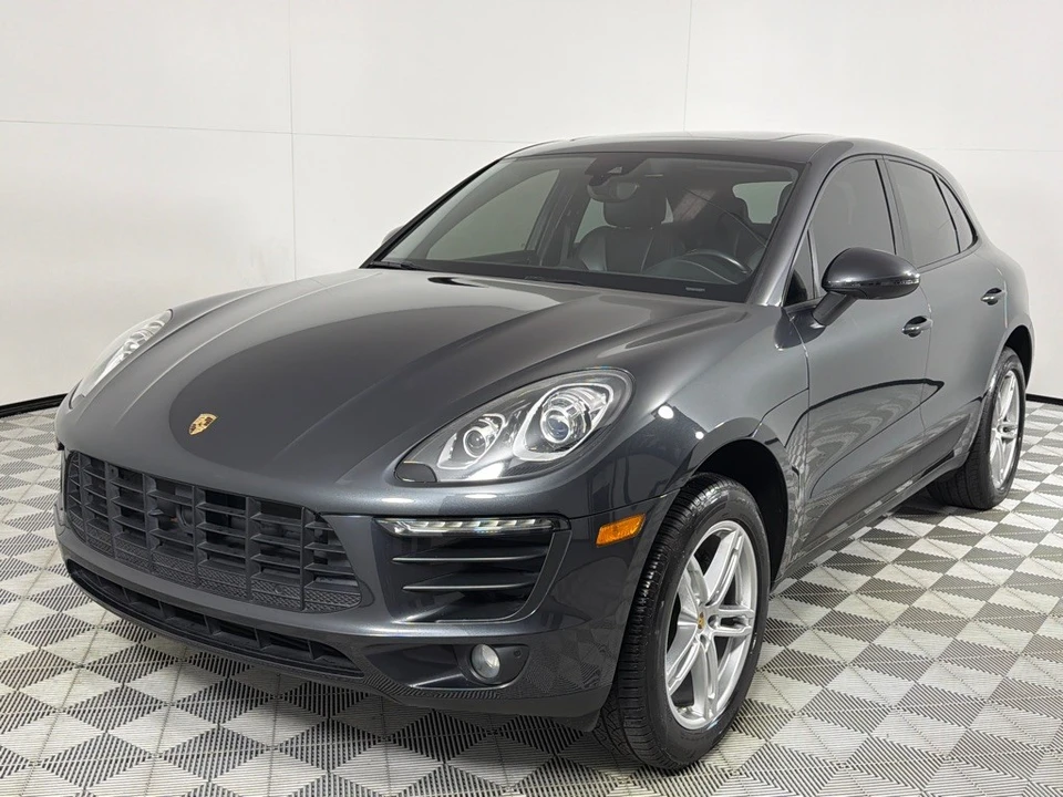 2018 Porsche Macan - Image 11 of 21