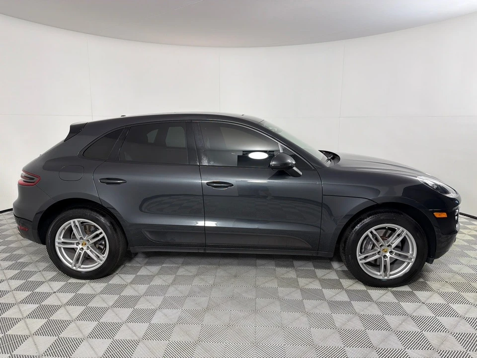 2018 Porsche Macan - Image 4 of 21