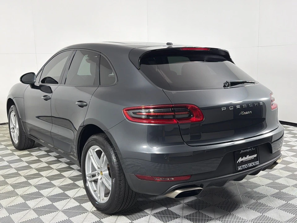 2018 Porsche Macan - Image 7 of 21