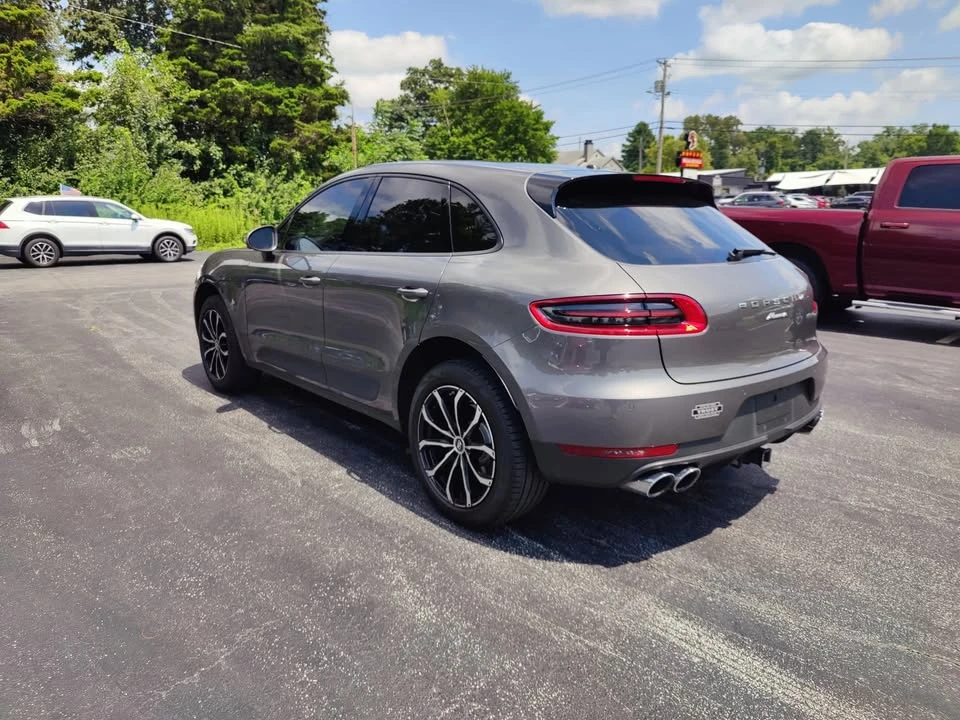 2018 Porsche Macan - Image 8 of 15