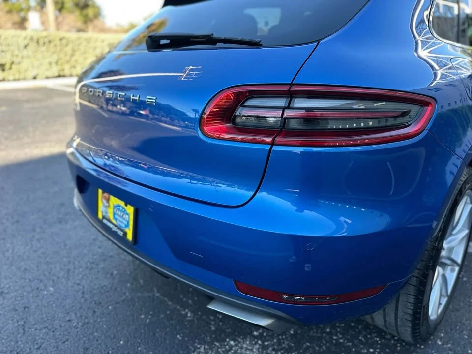 2018 Porsche Macan - Image 2 of 20