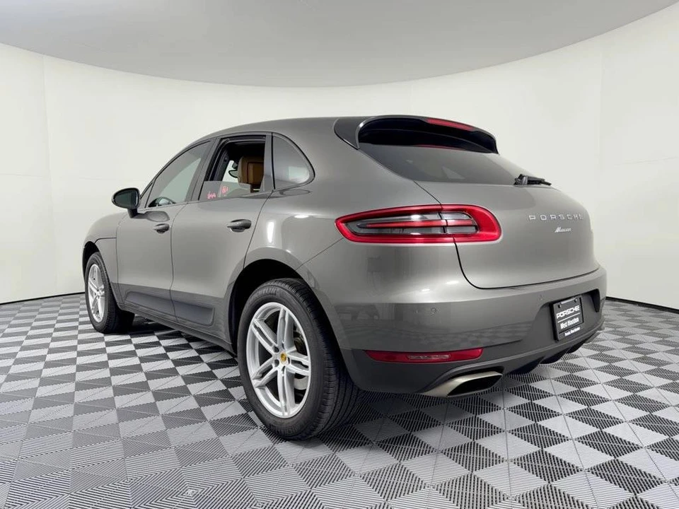 2018 Porsche Macan - Image 3 of 5