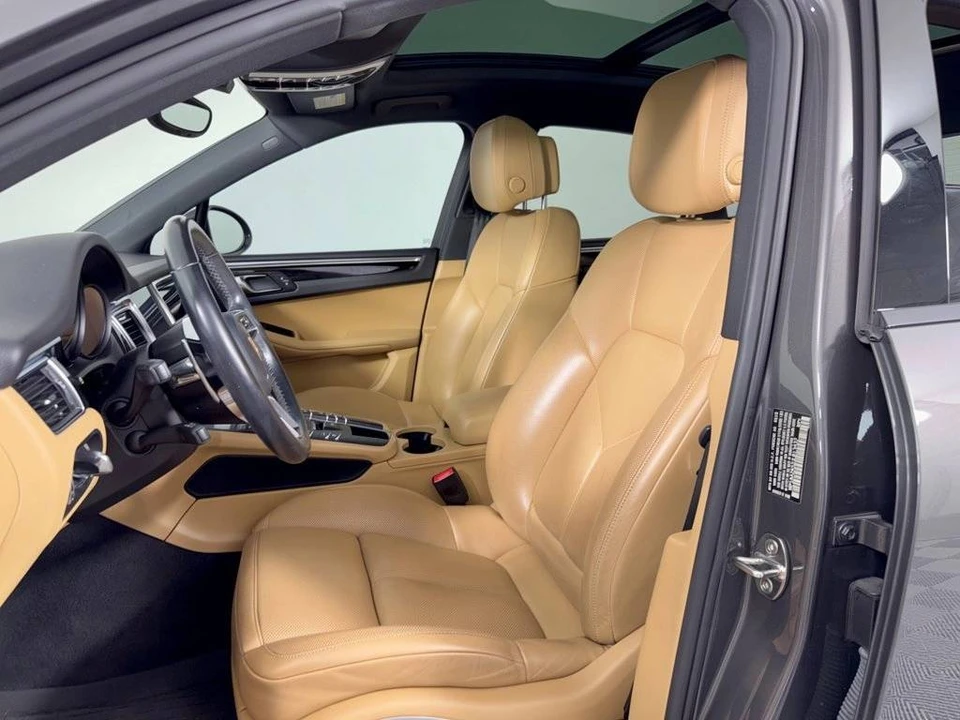 2018 Porsche Macan - Image 5 of 5