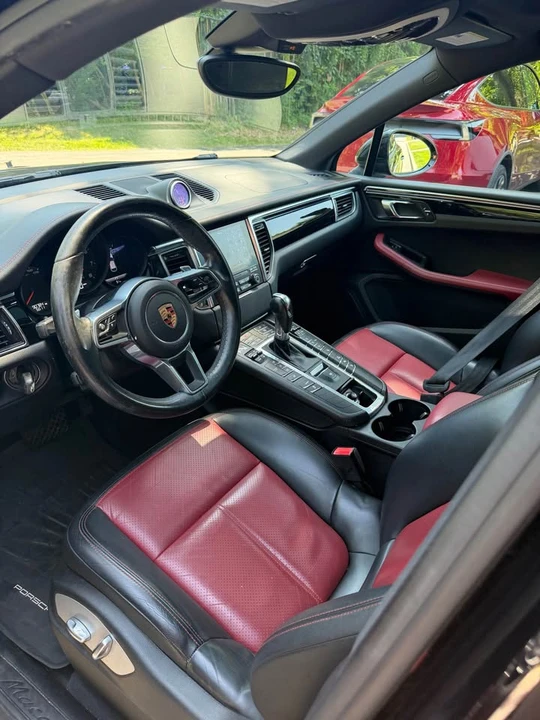 2018 Porsche Macan - Image 5 of 16