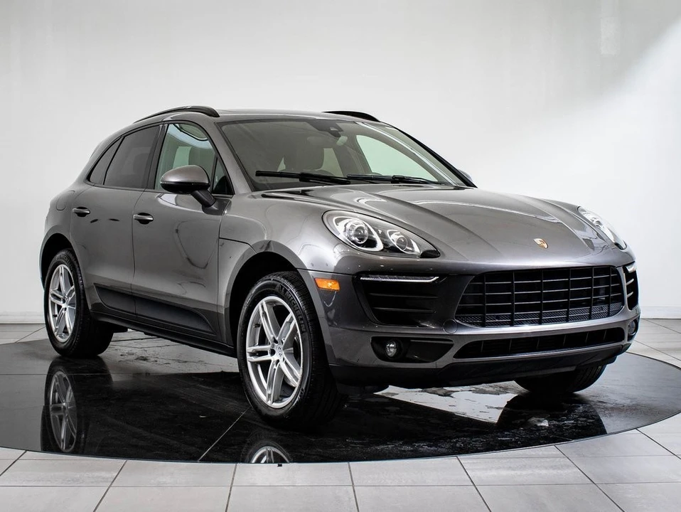 2018 Porsche Macan - Image 10 of 21