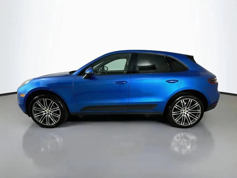 2018 Porsche Macan - Image 2 of 5