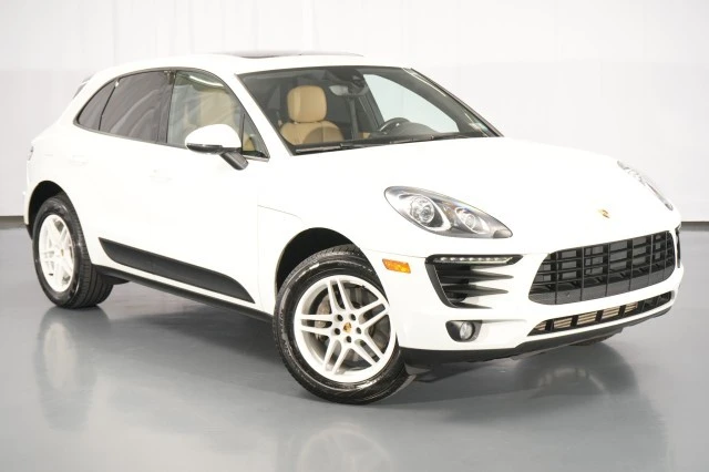 2018 Porsche Macan - Image 8 of 31