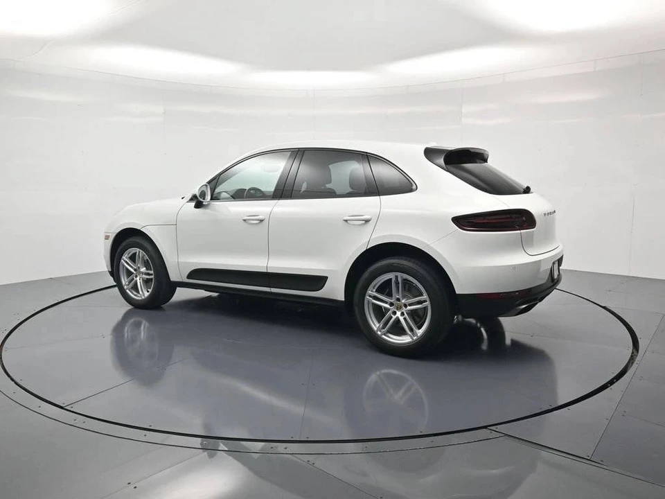 2018 Porsche Macan - Image 3 of 5