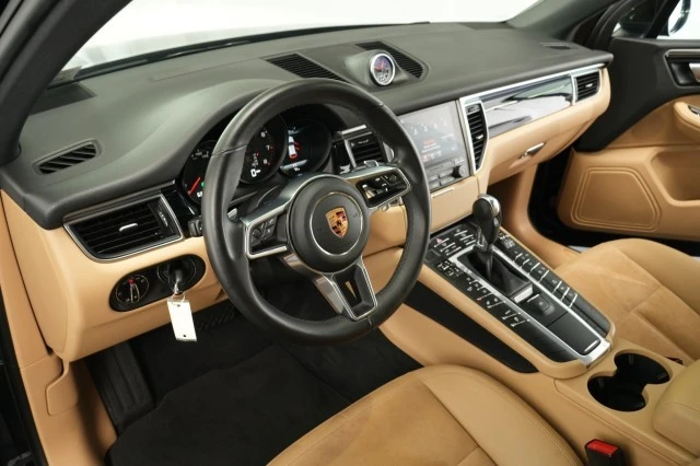 2018 Porsche Macan - Image 31 of 31