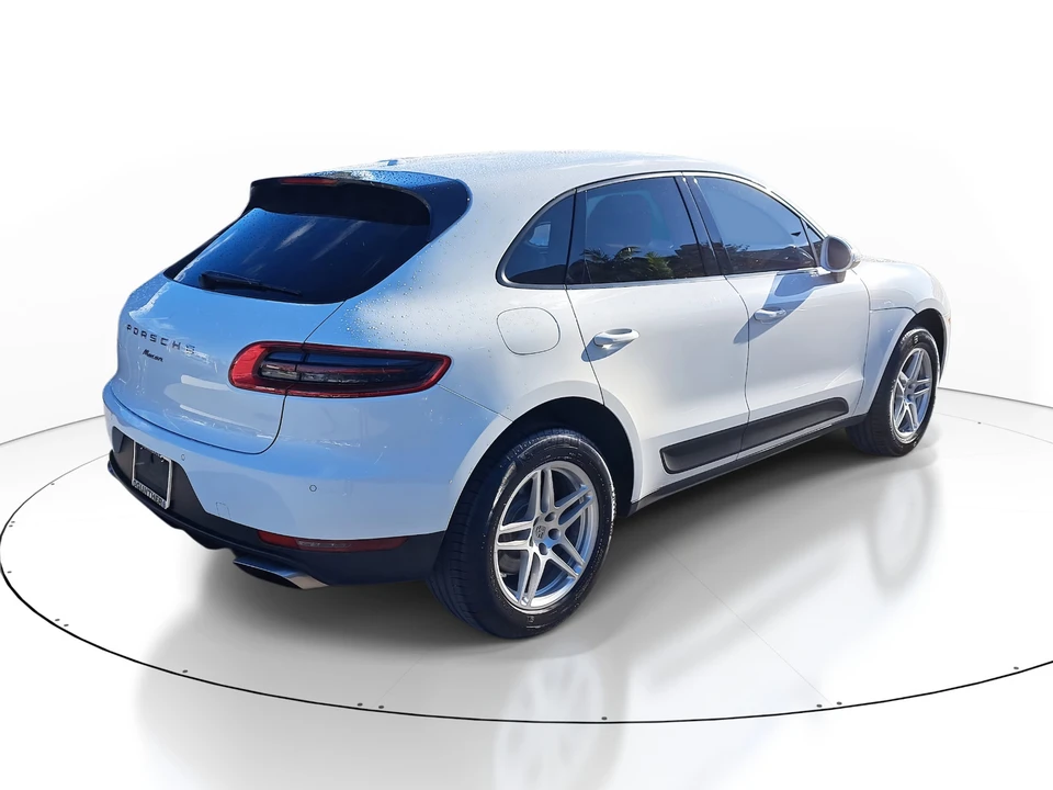 2018 Porsche Macan - Image 5 of 21