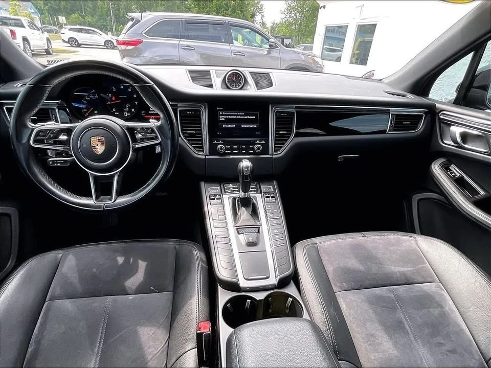 2018 Porsche Macan - Image 12 of 14