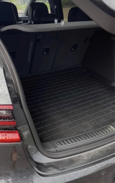 2018 Porsche Macan - Image 9 of 9