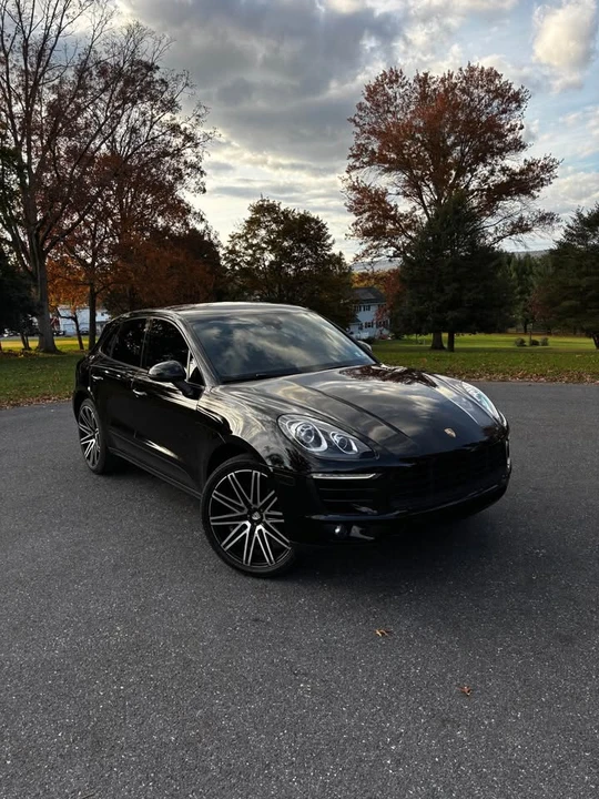 2018 Porsche Macan - Image 2 of 14