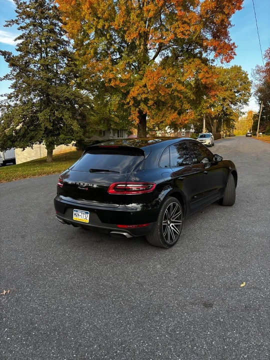2018 Porsche Macan - Image 6 of 14