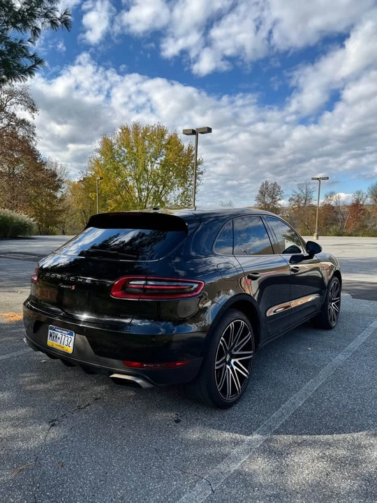 2018 Porsche Macan - Image 4 of 20