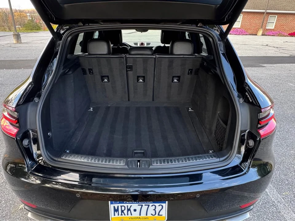 2018 Porsche Macan - Image 13 of 20