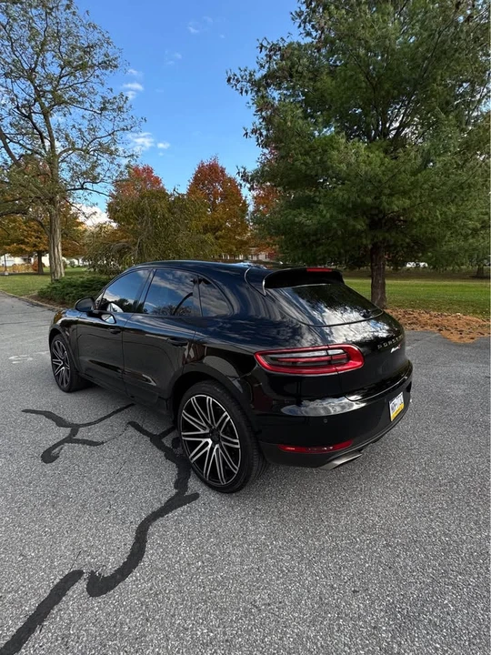 2018 Porsche Macan - Image 20 of 20