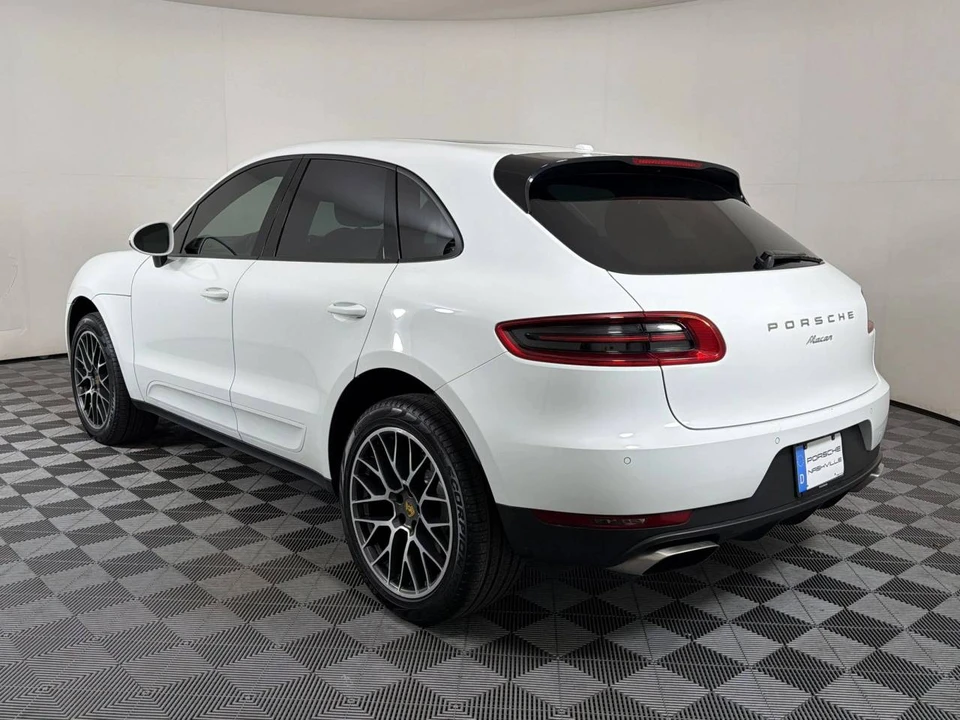 2018 Porsche Macan - Image 3 of 5