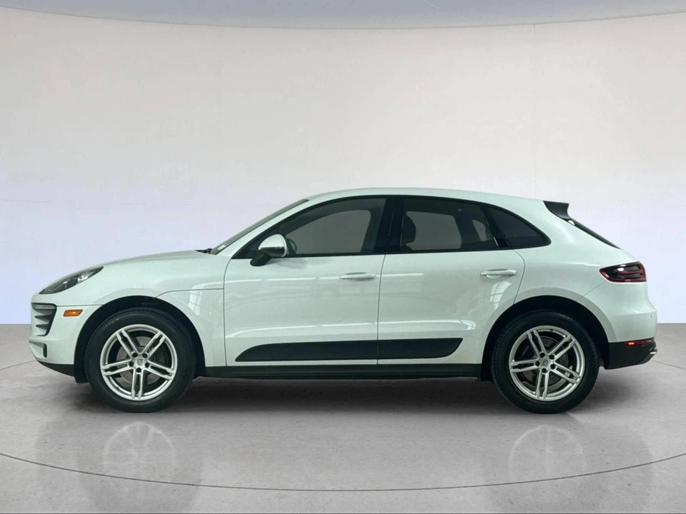 2018 Porsche Macan - Image 2 of 5