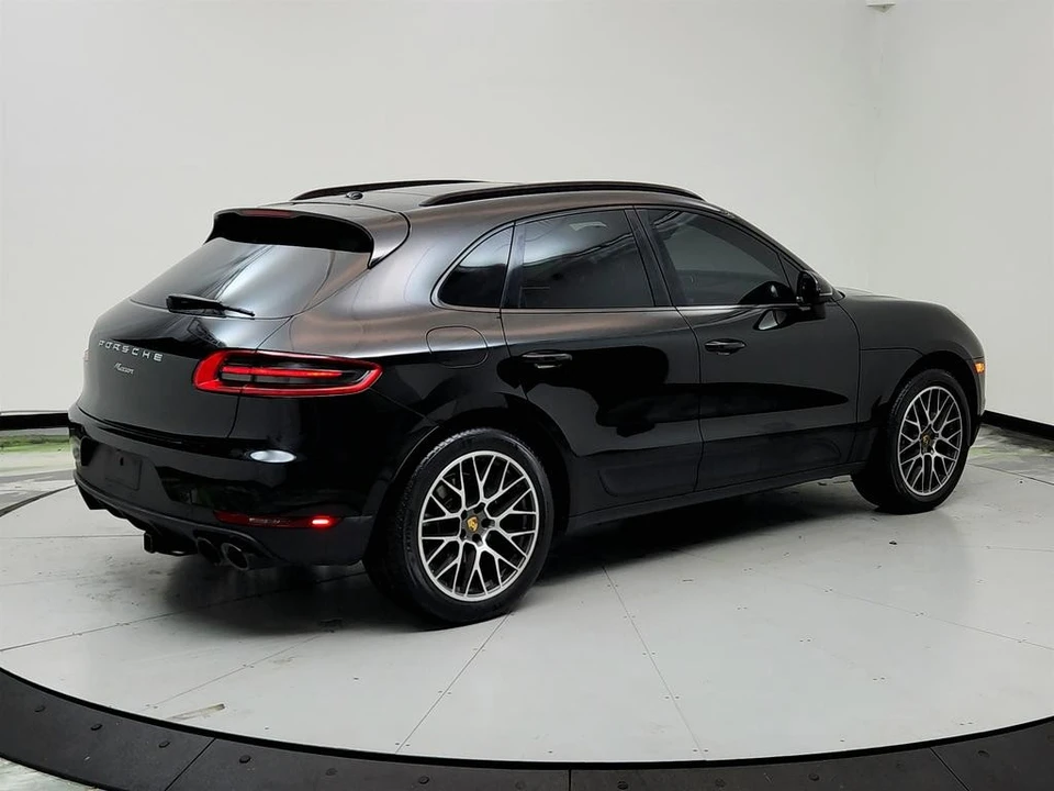 2018 Porsche Macan - Image 5 of 12