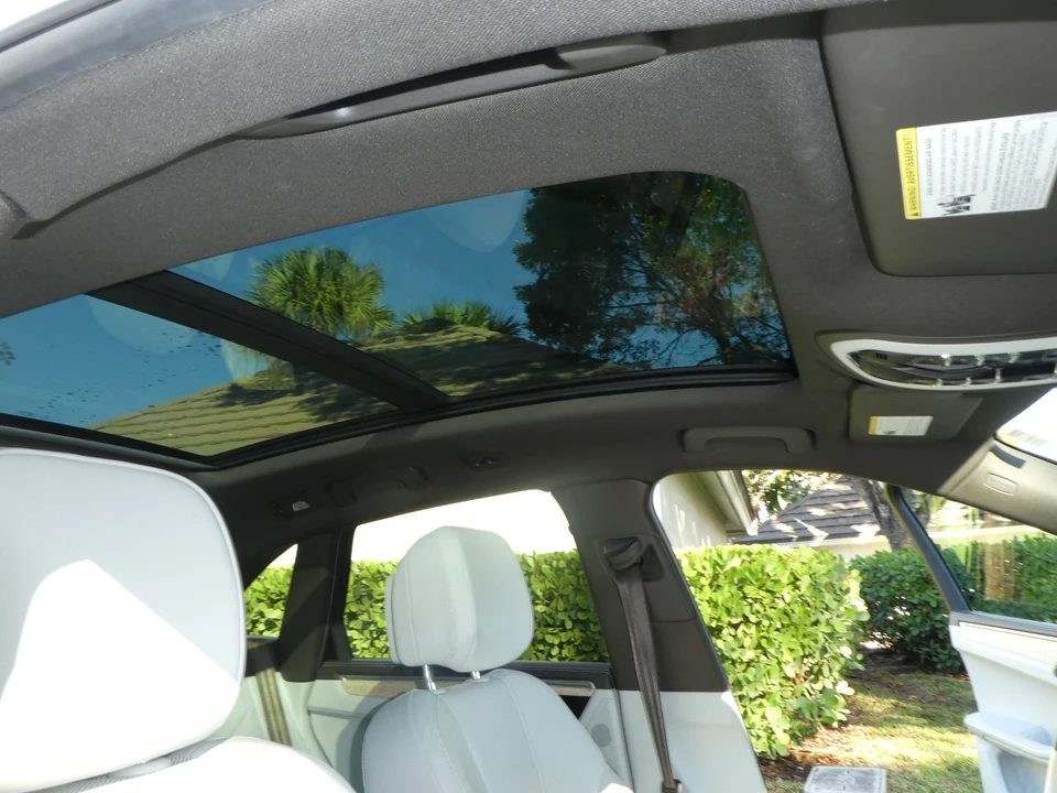 2018 Porsche Macan - Image 20 of 21