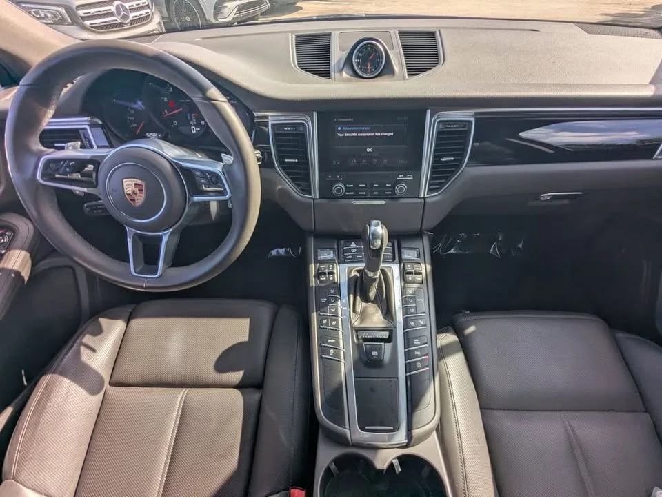 2018 Porsche Macan - Image 4 of 4