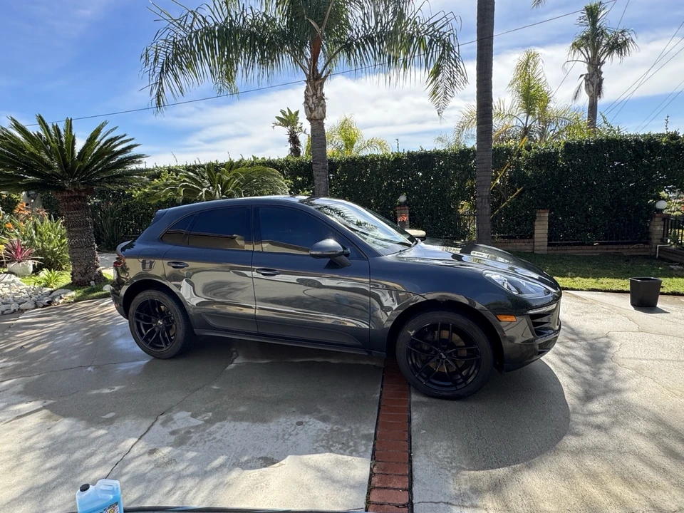 2018 Porsche Macan - Image 8 of 21