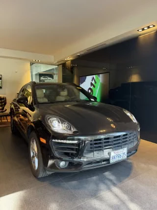 2018 Porsche Macan - Image 9 of 31