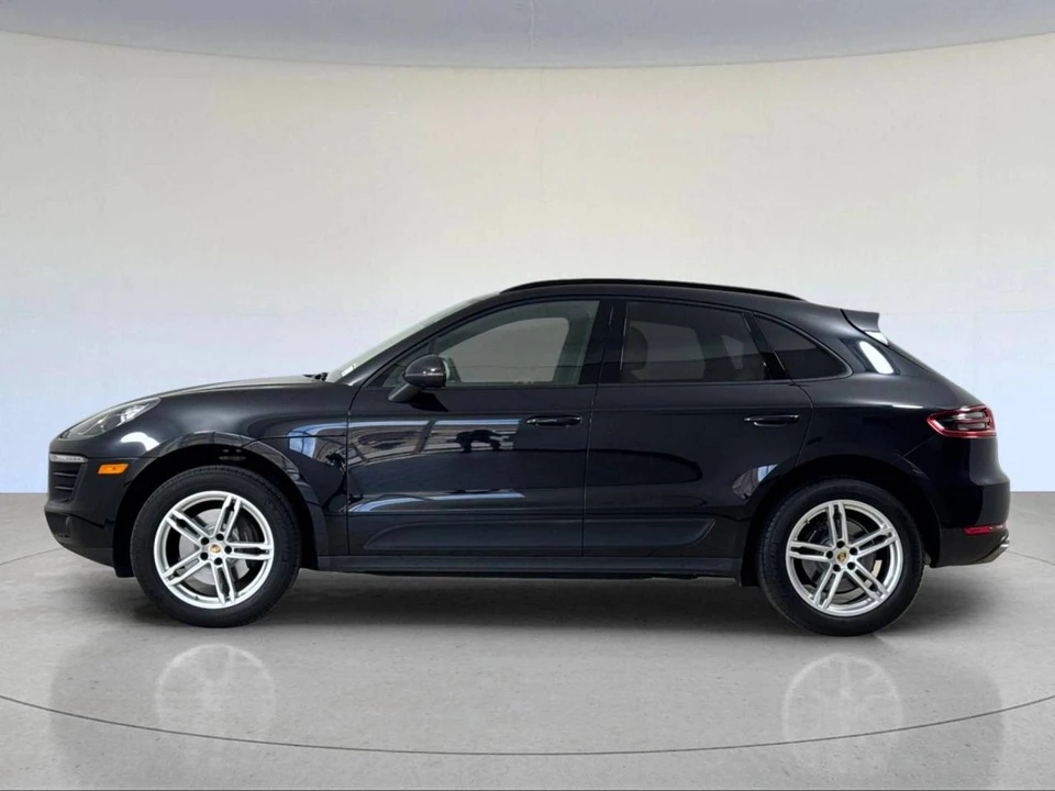 2018 Porsche Macan - Image 2 of 5