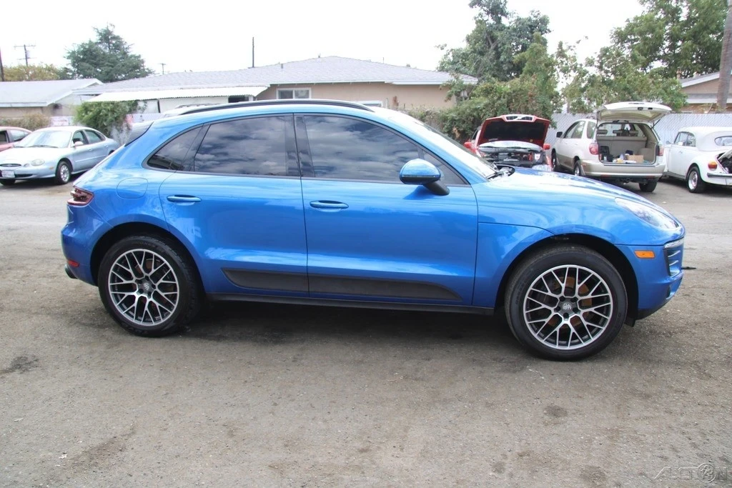 2018 Porsche Macan - Image 7 of 21